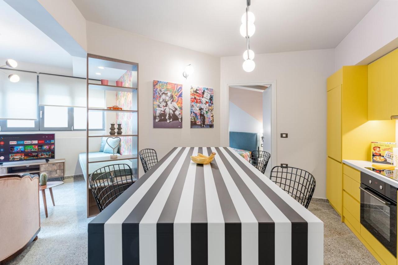Pop Art Homm In Groovy Koukaki Atenas Exterior foto